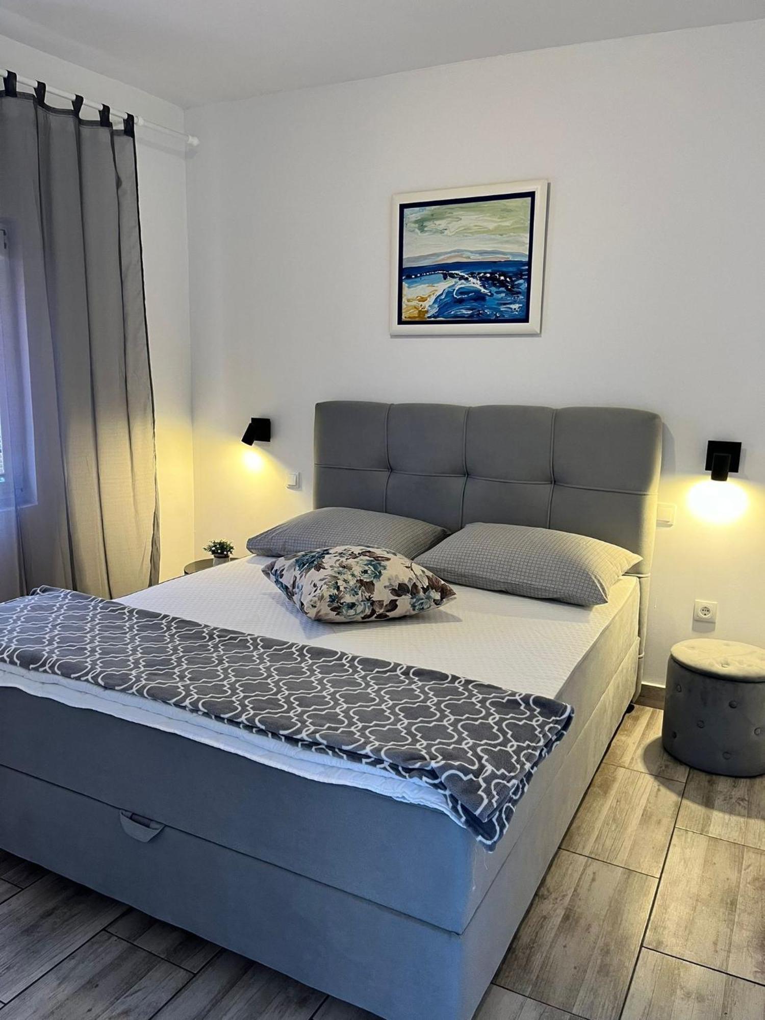 Apartments By The Sea Potocnica, Pag - 222 Novalja Bagian luar foto